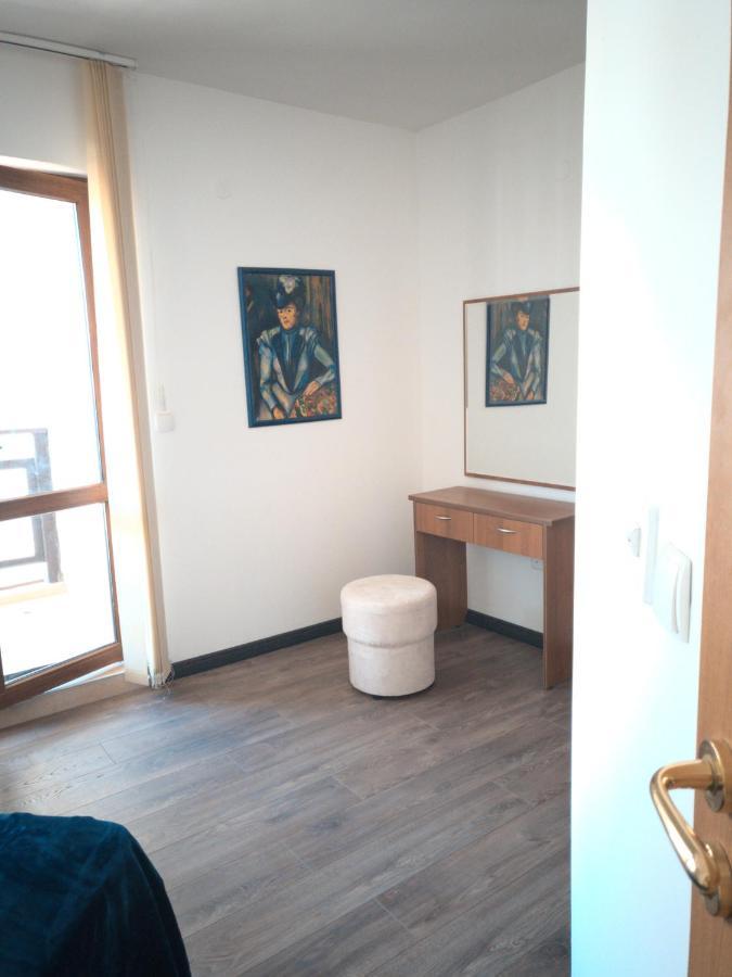 Parkview Complex Large Flat Next To Lift Appartamento Bansko